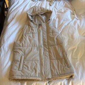 New Balance Light Tan Hooded Vest